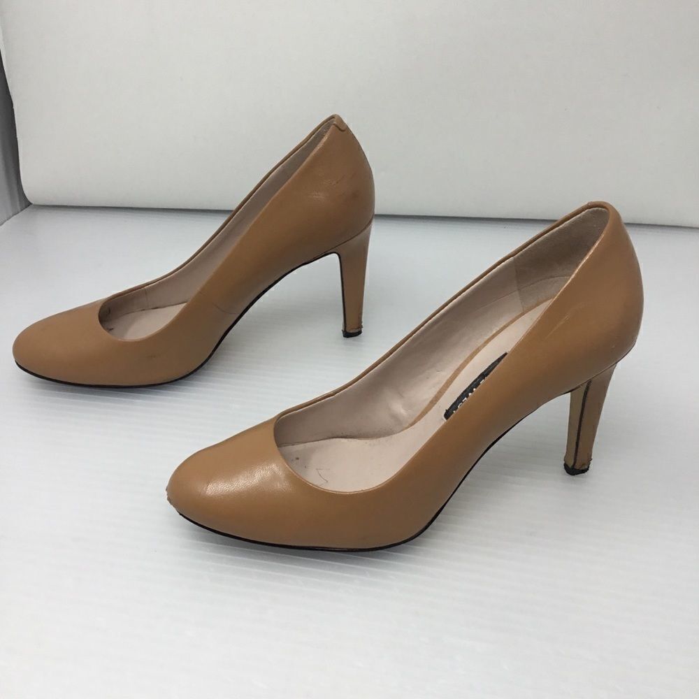 Nine West Handjive Round Toe Pumps (B7) - Picture 4 of 8